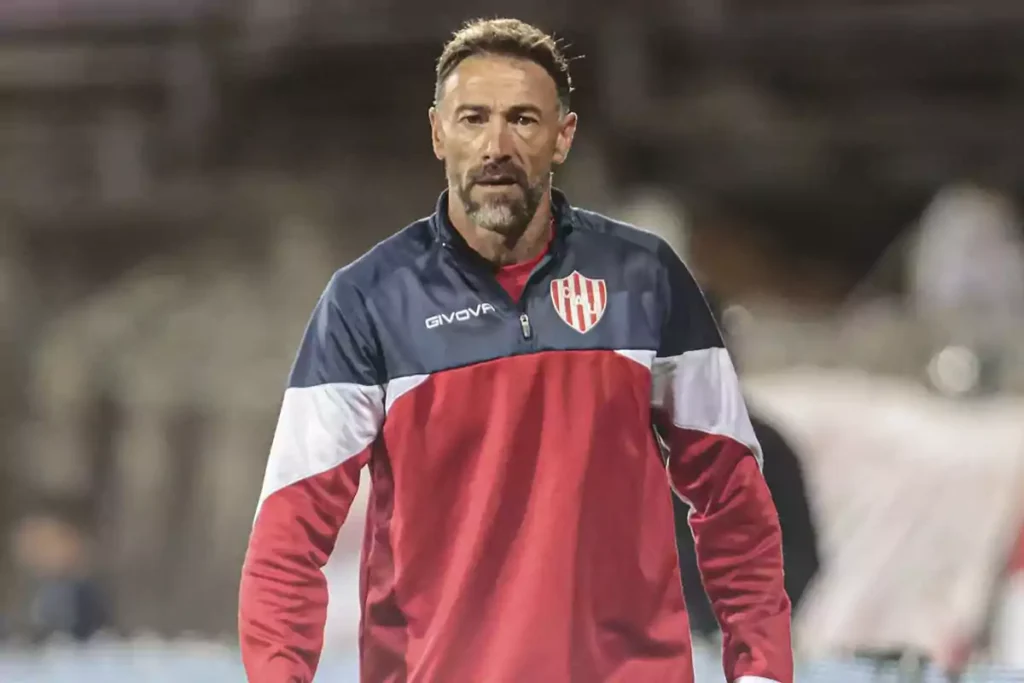 El Kily González dejará de ser el DT de Unión después del partido de hoy con Defensa