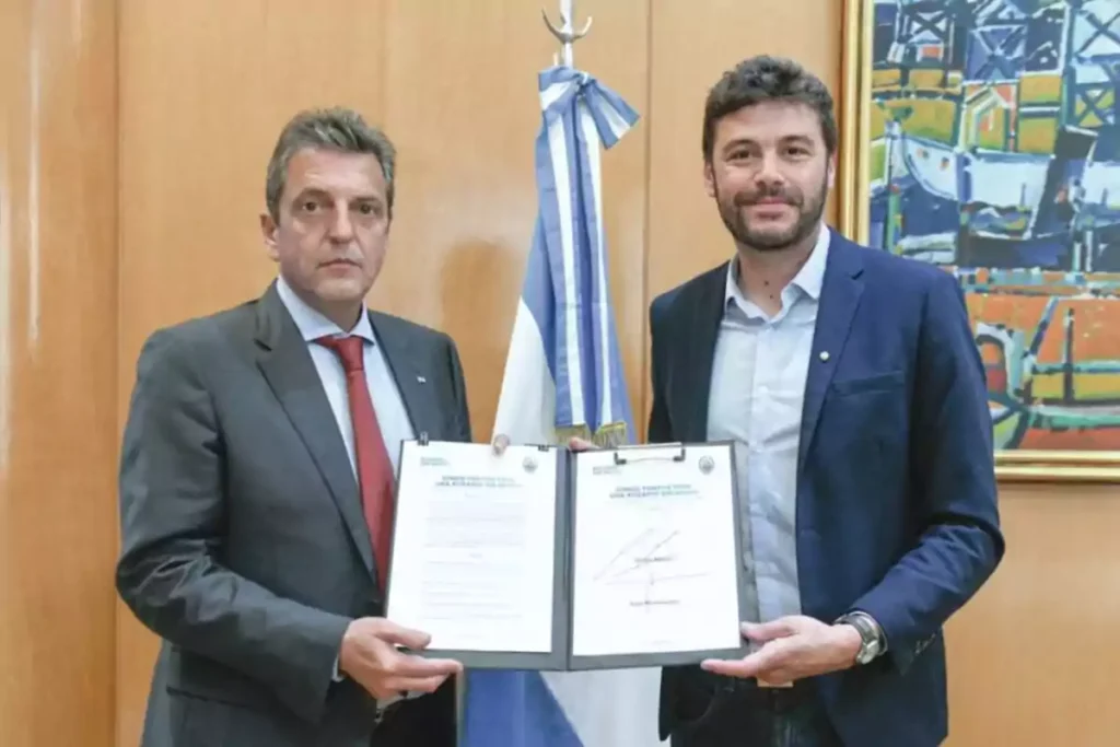 El ultra comunista Monteverde propuso un proyecto para expropiar las tierras del Tambo