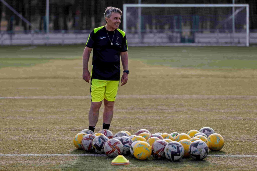 Los sistemas formativos actuales de jóvenes futbolistas adolecen de «Maestros del juego»