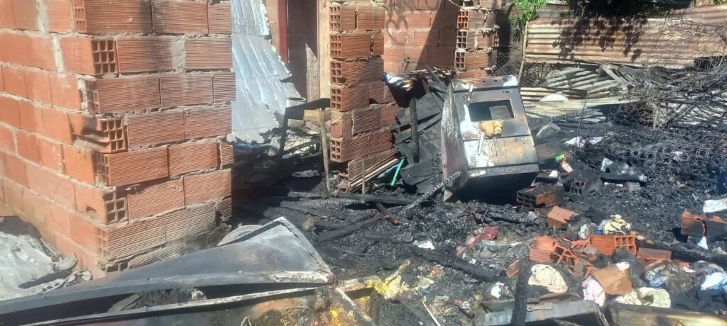 Tragedia y solidaridad en Mar del Plata: un incendio deja a una familia sin hogar y necesita ayuda urgente