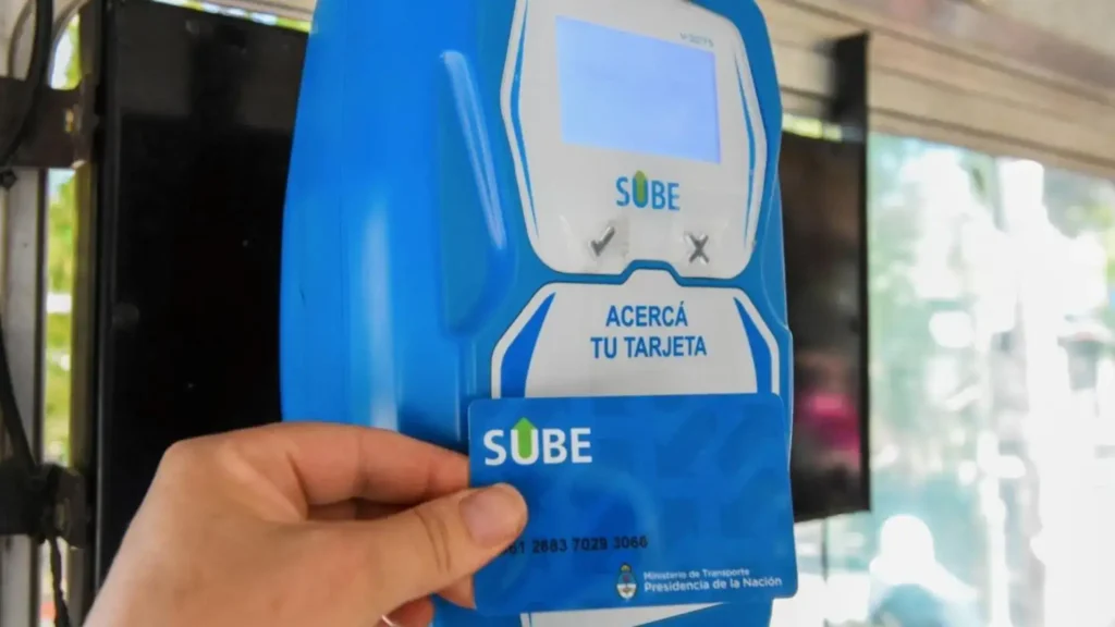 Las personas con discapacidad pueden validar la tarjeta SUBE en cualquier terminal de autoservicio