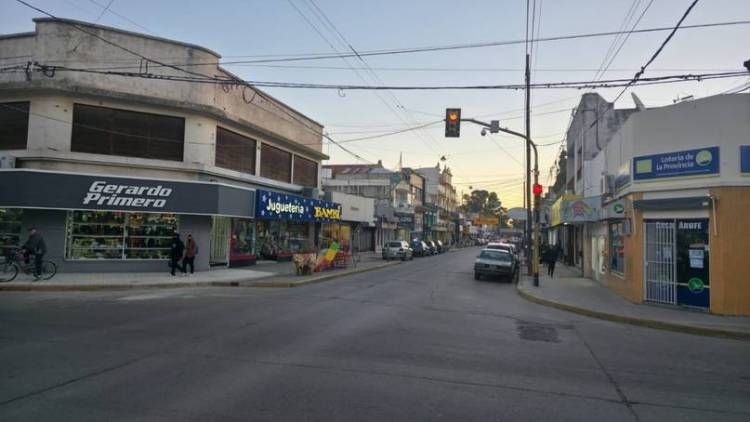 “El paso de los campeones”, una nueva apuesta del comercio de Punta Alta